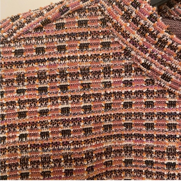 LOFT Large pink Tweed shell Top - Picture 4 of 5
